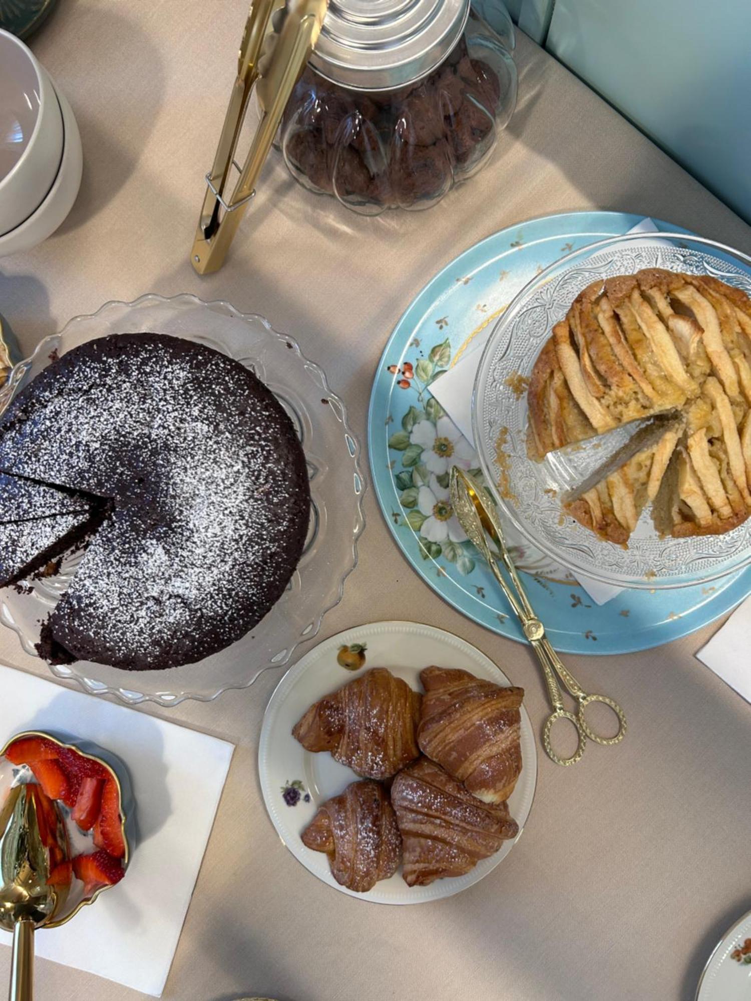 Alma Bed & Breakfast Άλμπα Εξωτερικό φωτογραφία