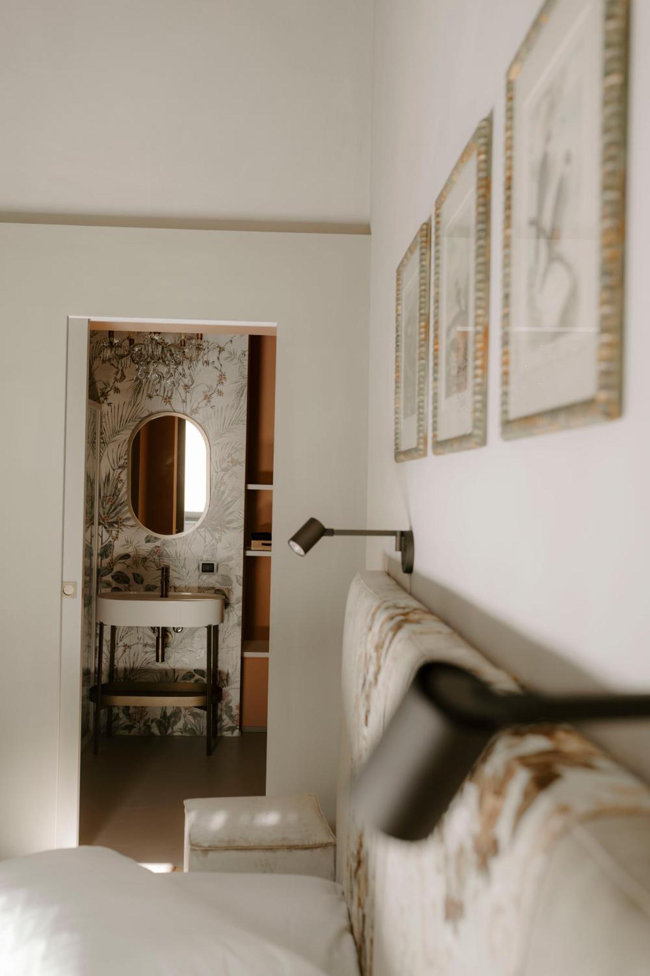 Alma Bed & Breakfast Άλμπα Εξωτερικό φωτογραφία